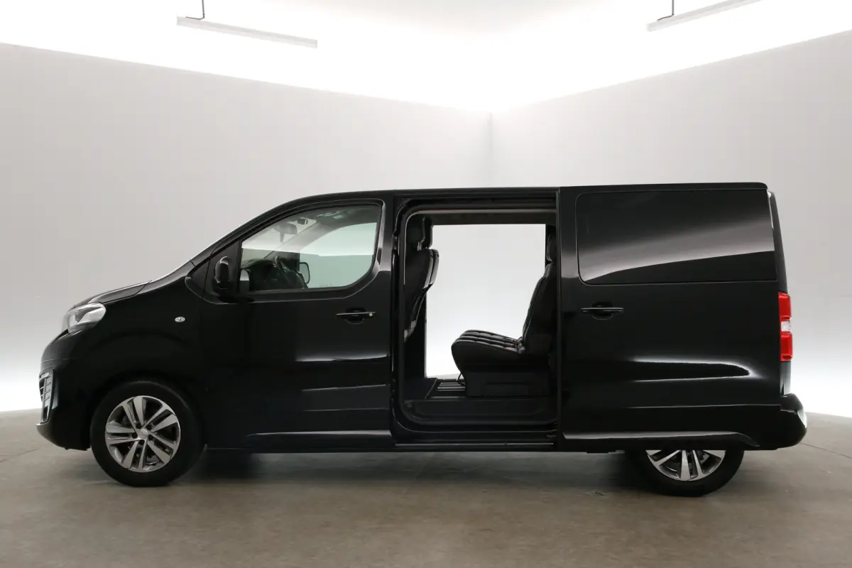 75 kWh L2H1 Long Range | 7 Zits | Pano | Snelladen | SOH 92% | Clima | Camera | HUD | Cruise | Carplay | 2xSchuifdeur Elektr.
