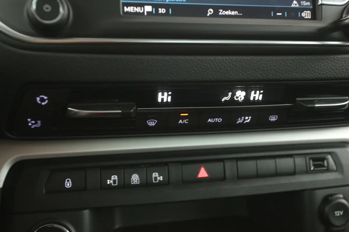 75 kWh L2H1 Long Range | 7 Zits | Pano | Snelladen | SOH 92% | Clima | Camera | HUD | Cruise | Carplay | 2xSchuifdeur Elektr.