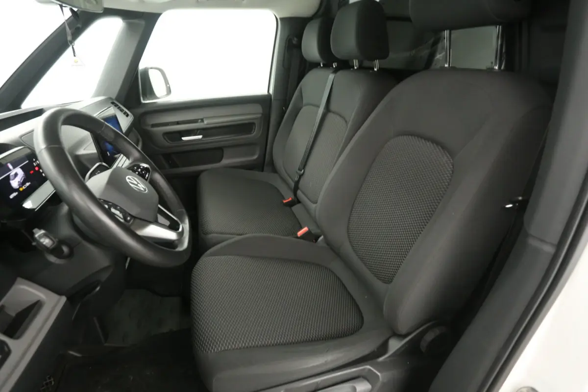 77 kWh 204PK L1H1 | Snelladen | SOH 95% | Airco | Cruise | Carplay | 3 Zits | Trekhaak | Parkeersens.