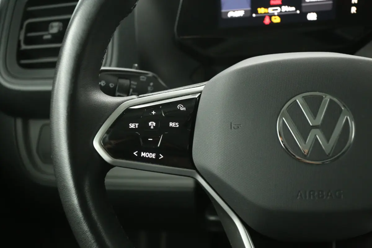 77 kWh 204PK L1H1 | Snelladen | SOH 95% | Airco | Cruise | Carplay | 3 Zits | Trekhaak | Parkeersens.