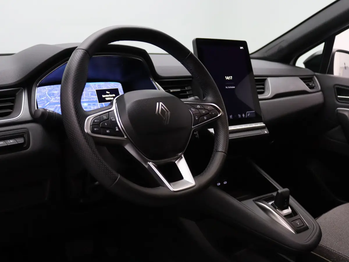 160pk E-Tech full hybrid techno Apple Carplay/Android Auto | Climate