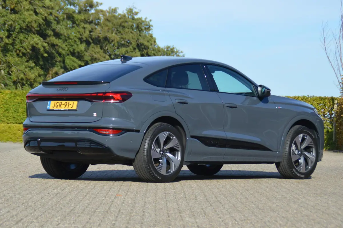 Advanced edition 83 kWh 16321 km!