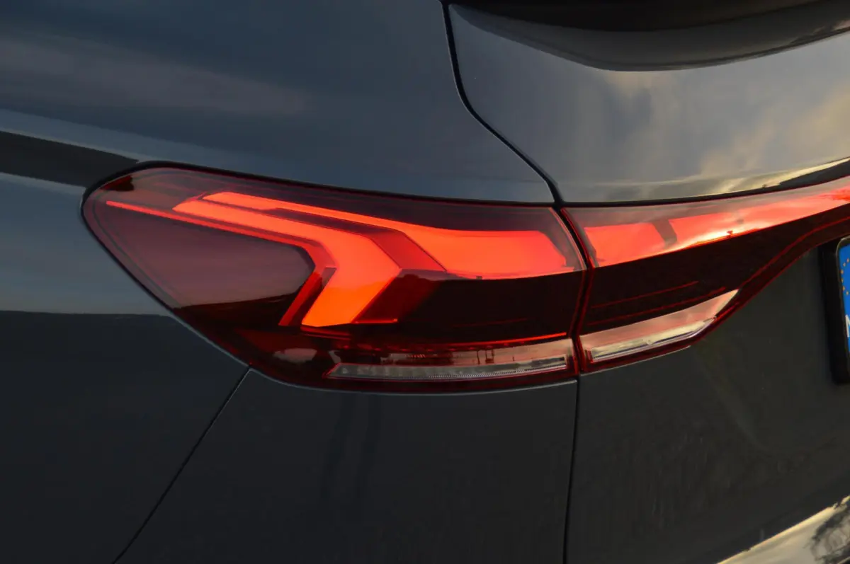 Advanced edition 83 kWh 16321 km!