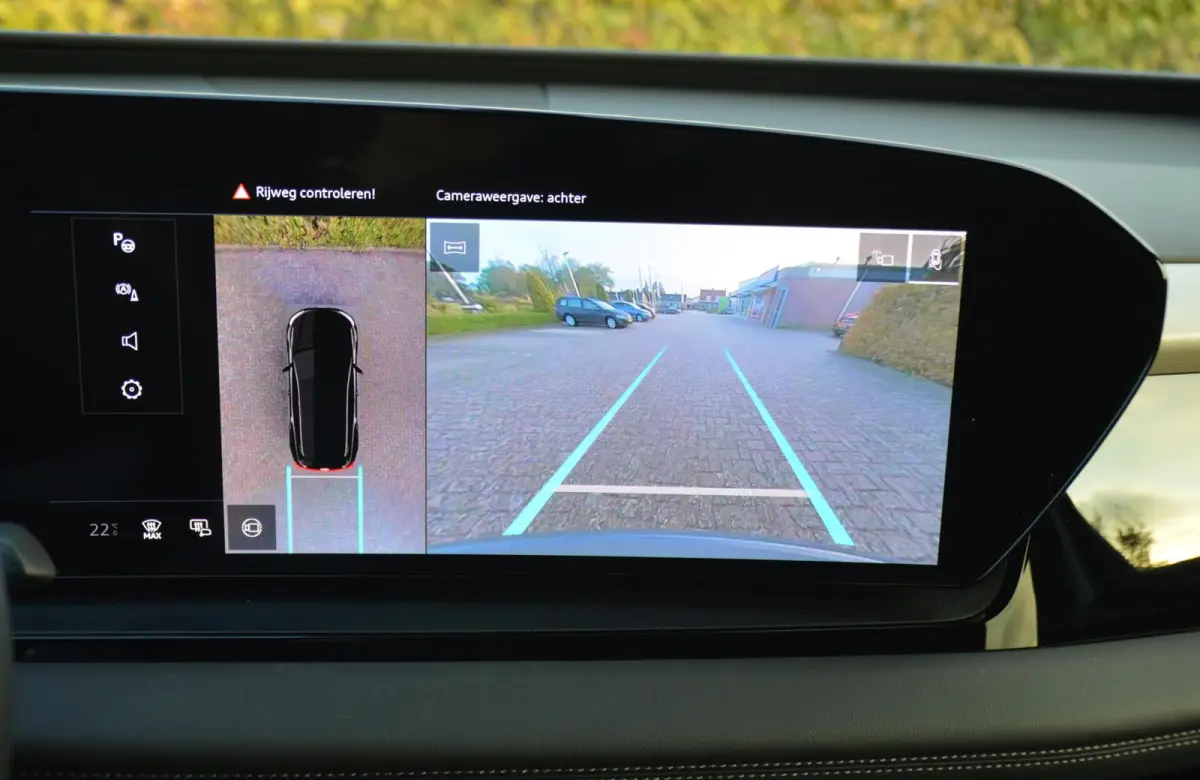 Advanced edition 83 kWh 16321 km!