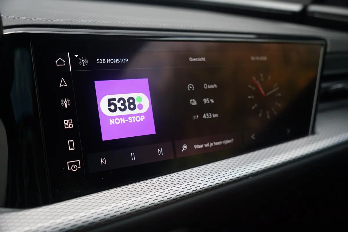 2.0 TFSI e-hybrid quattro S edition Competition | Panoramadak | SQ5 Uitlaat | Trekhaak | 22" Velgen