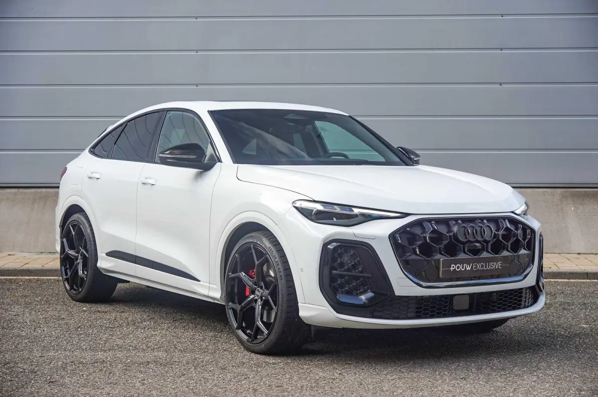 2.0 TFSI e-hybrid quattro S edition Competition | Panoramadak | SQ5 Uitlaat | Trekhaak | 22" Velgen