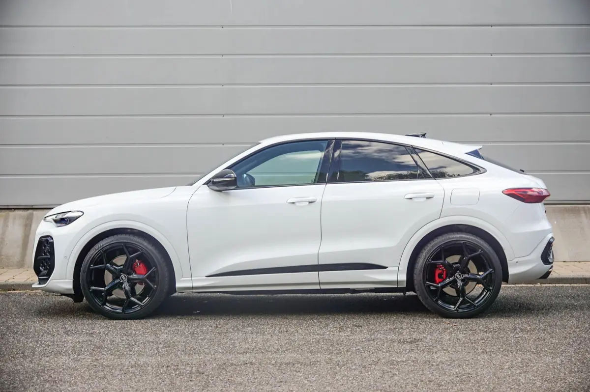 2.0 TFSI e-hybrid quattro S edition Competition | Panoramadak | SQ5 Uitlaat | Trekhaak | 22" Velgen