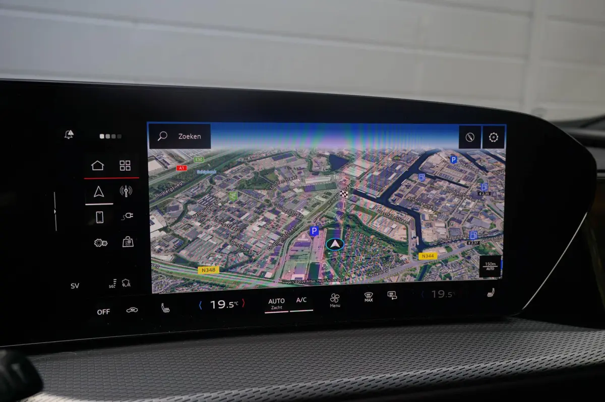 2.0 TFSI e-hybrid quattro S edition Competition | Panoramadak | SQ5 Uitlaat | Trekhaak | 22" Velgen