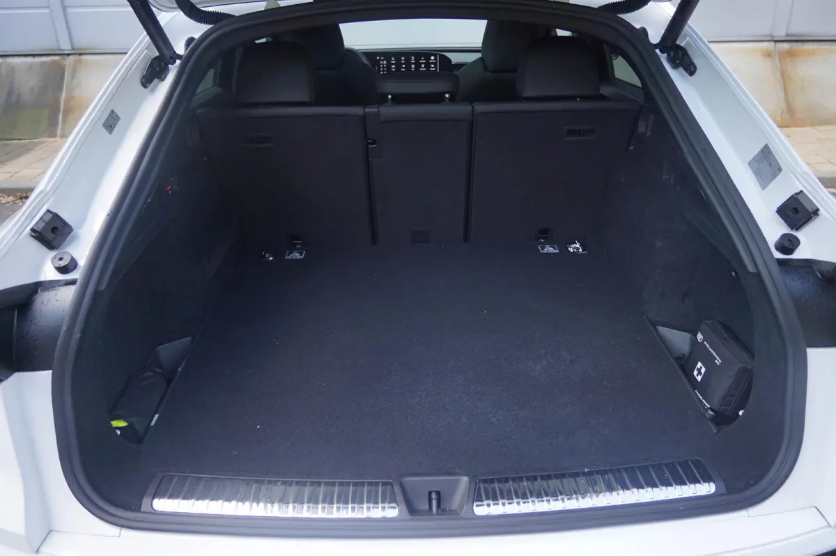 2.0 TFSI e-hybrid quattro S edition Competition | Panoramadak | SQ5 Uitlaat | Trekhaak | 22" Velgen