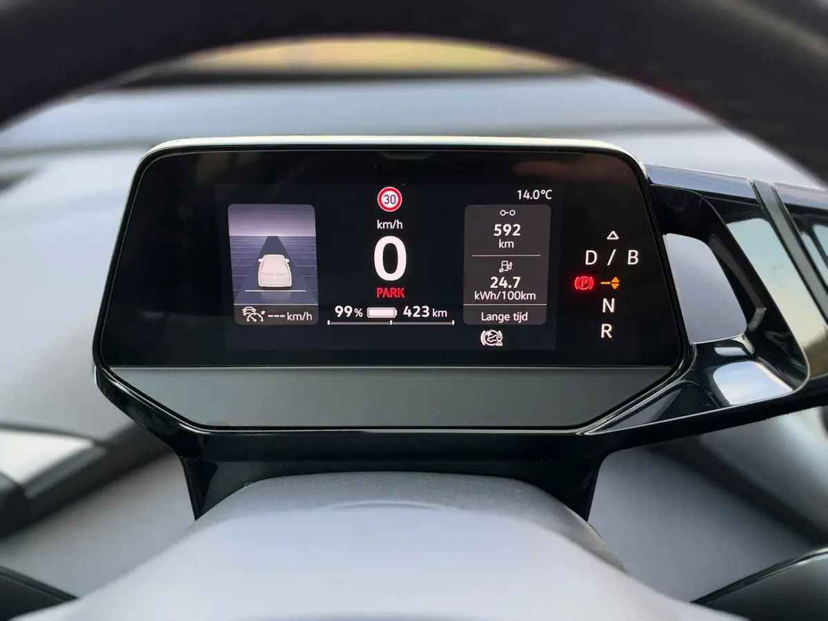 Max 77kWh SOH 98% WARMTEPOMP l PANO l HUD l 360 l MATRIX l TREKHAAK l SFEER l ACC l CARPLAY l ORG.NL l