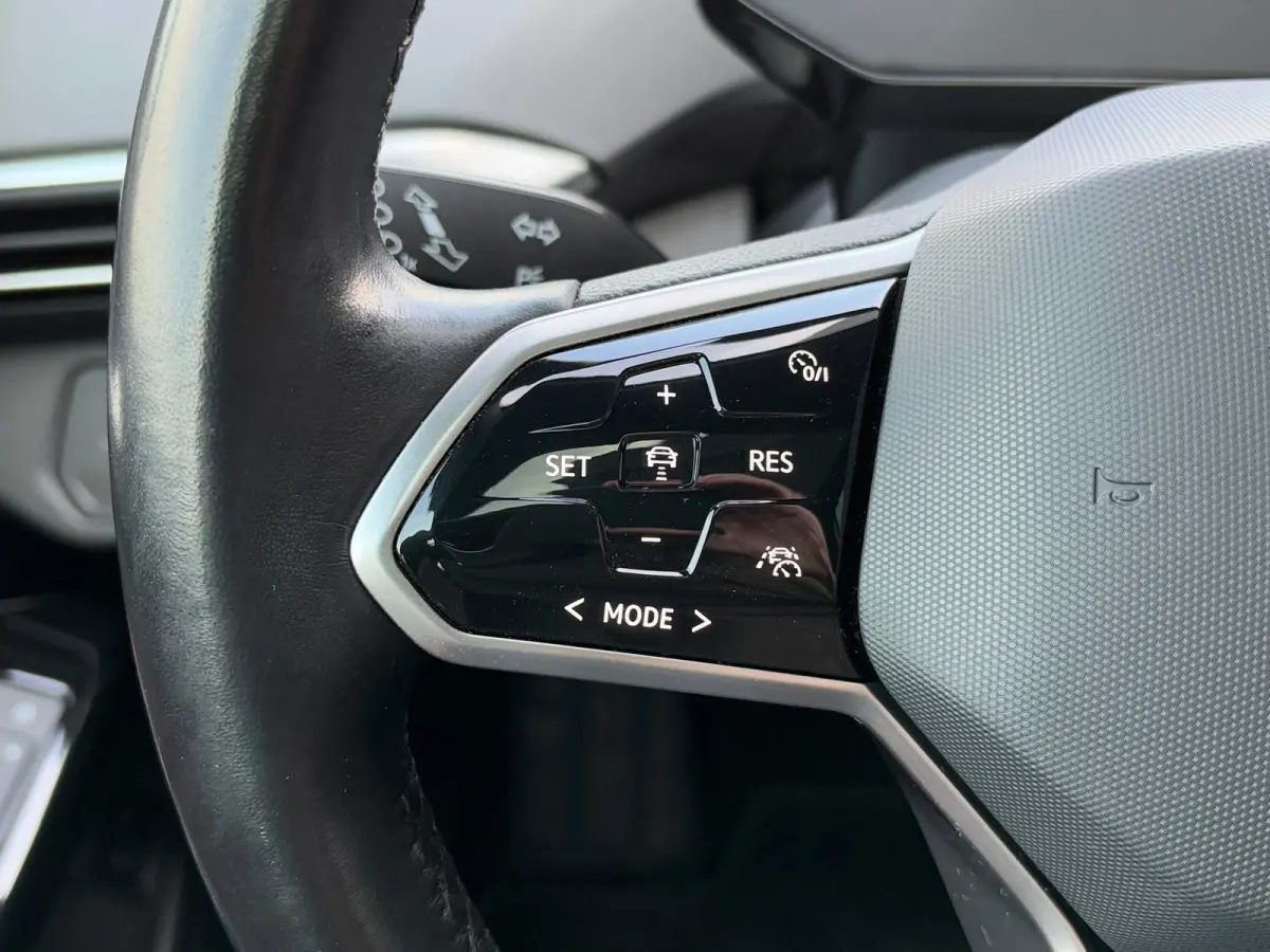 Max 77kWh SOH 98% WARMTEPOMP l PANO l HUD l 360 l MATRIX l TREKHAAK l SFEER l ACC l CARPLAY l ORG.NL l