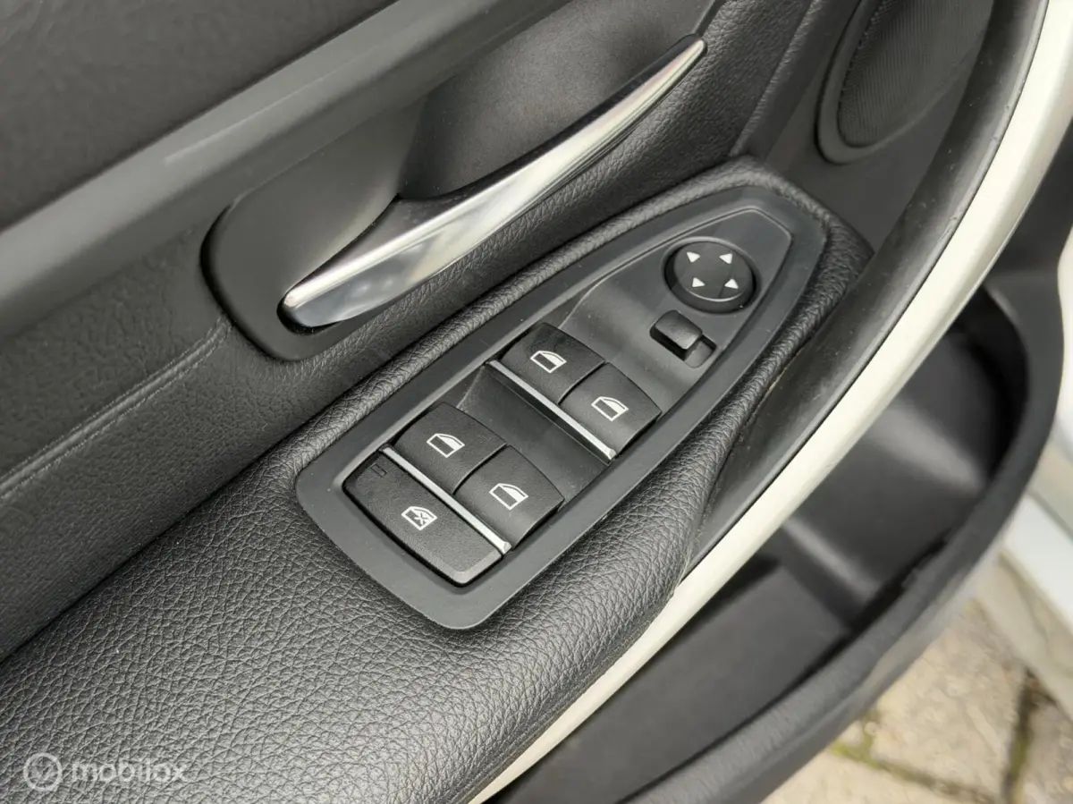 318i LCI High Executive Leder Stoelverwarming LED Nieuwe Turbo