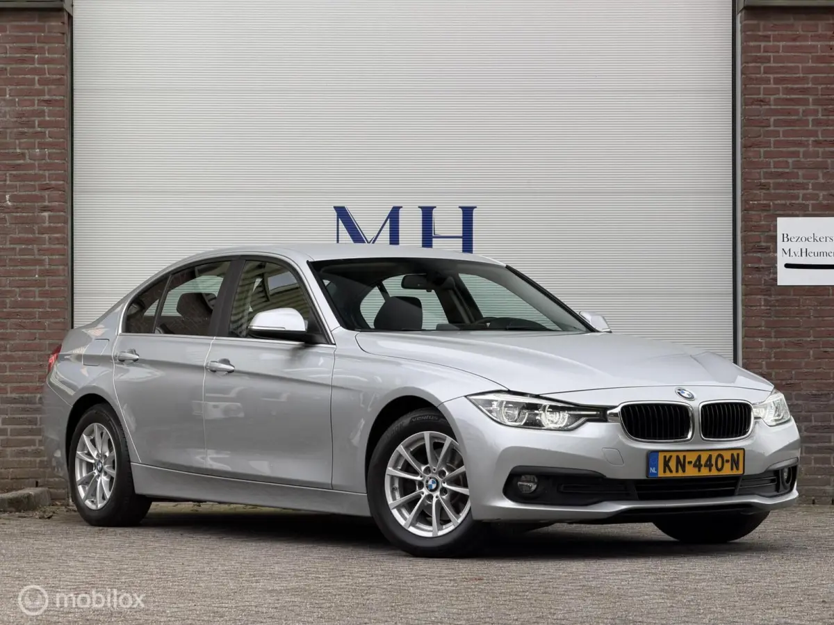 318i LCI High Executive Leder Stoelverwarming LED Nieuwe Turbo