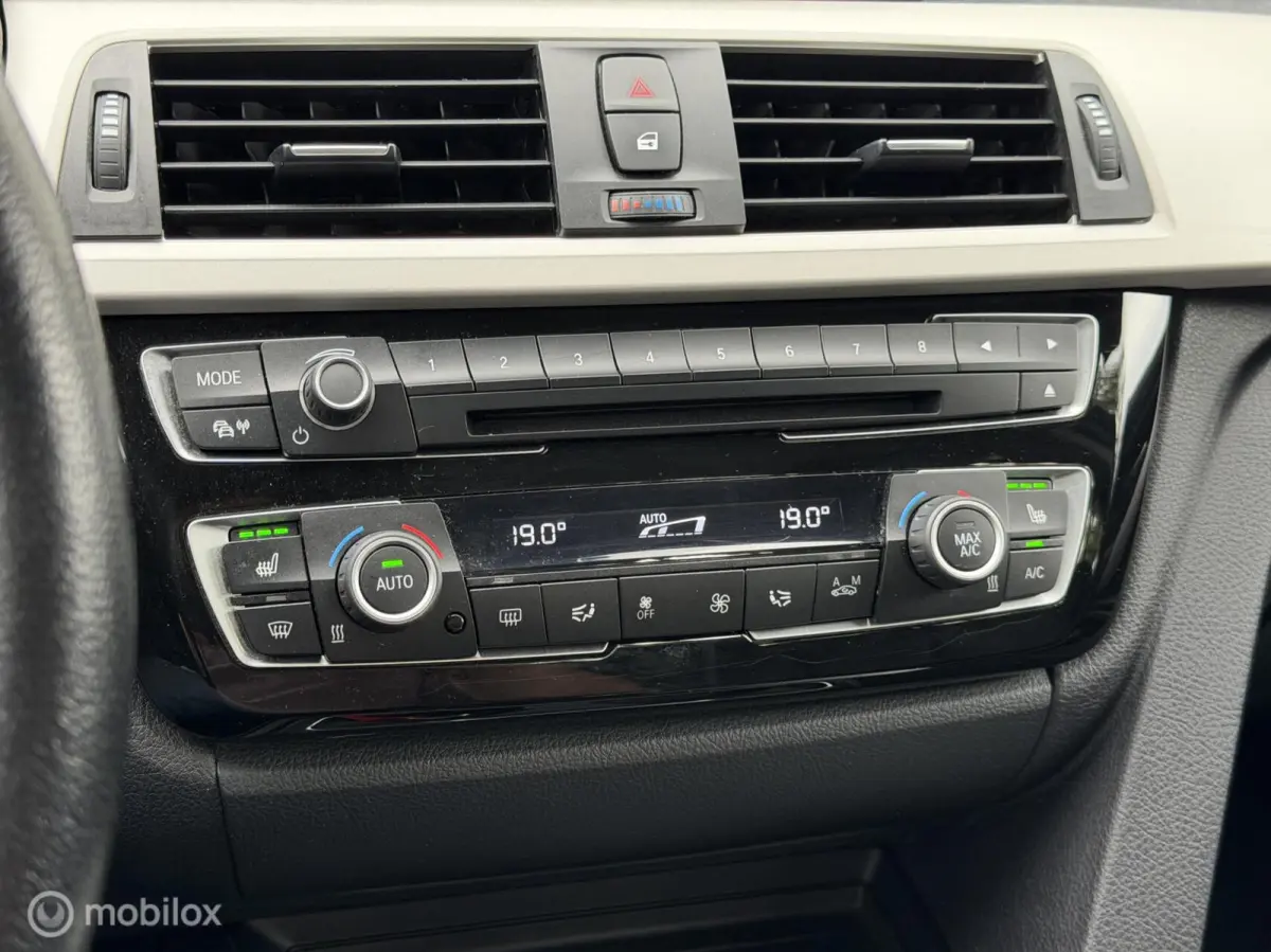 318i LCI High Executive Leder Stoelverwarming LED Nieuwe Turbo