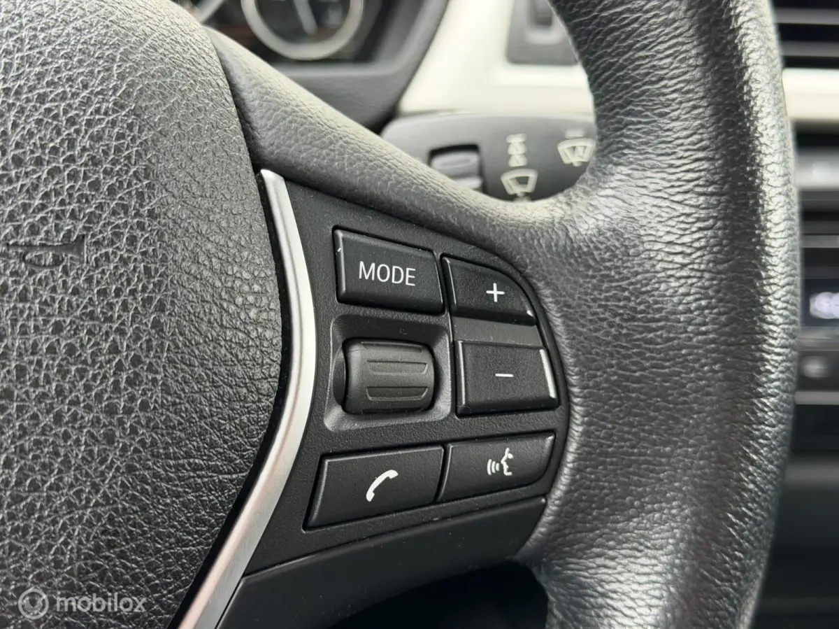 318i LCI High Executive Leder Stoelverwarming LED Nieuwe Turbo