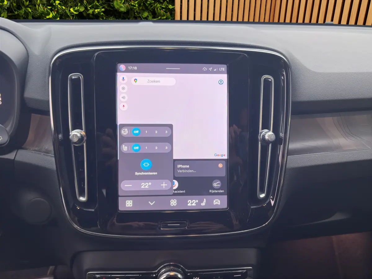 Plus 70 kWh | Camera | Stuur/stoelverwarming | Sfeer | Keyless