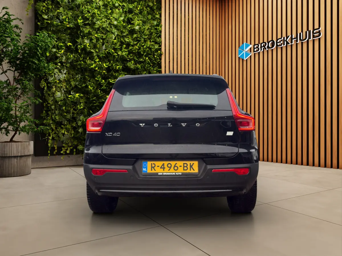 Plus 70 kWh | Camera | Stuur/stoelverwarming | Sfeer | Keyless