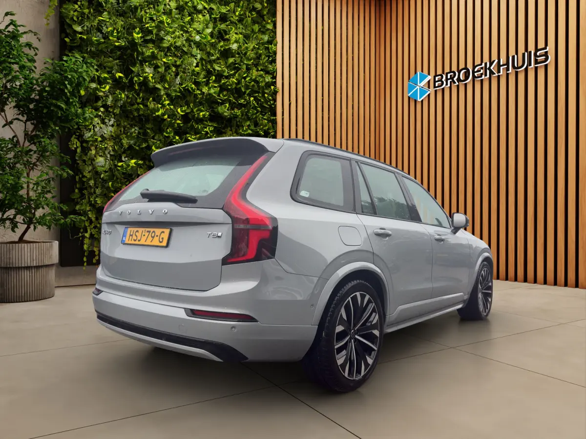2.0 T8 Plug-in hybrid AWD Ultra Dark | Trekhaak | Luchtvering | Bowers&Wilkins | Massage/ventilatie