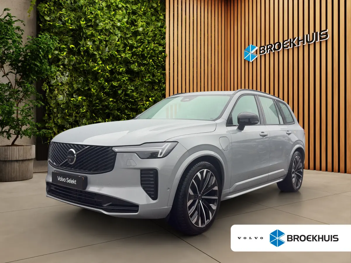 2.0 T8 Plug-in hybrid AWD Ultra Dark | Trekhaak | Luchtvering | Bowers&Wilkins | Massage/ventilatie