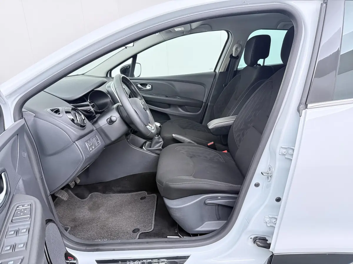 Energy TCe 90 Limited Eco2 | Airco | Navigatie |