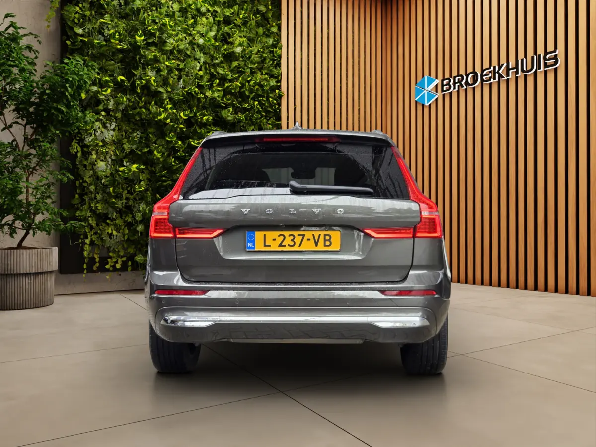 2.0 T8 Plug-in hybrid AWD Inscription | Trekhaak | 360 Cam | Pano | Memory | Pilot Assist | Harman/Kardon