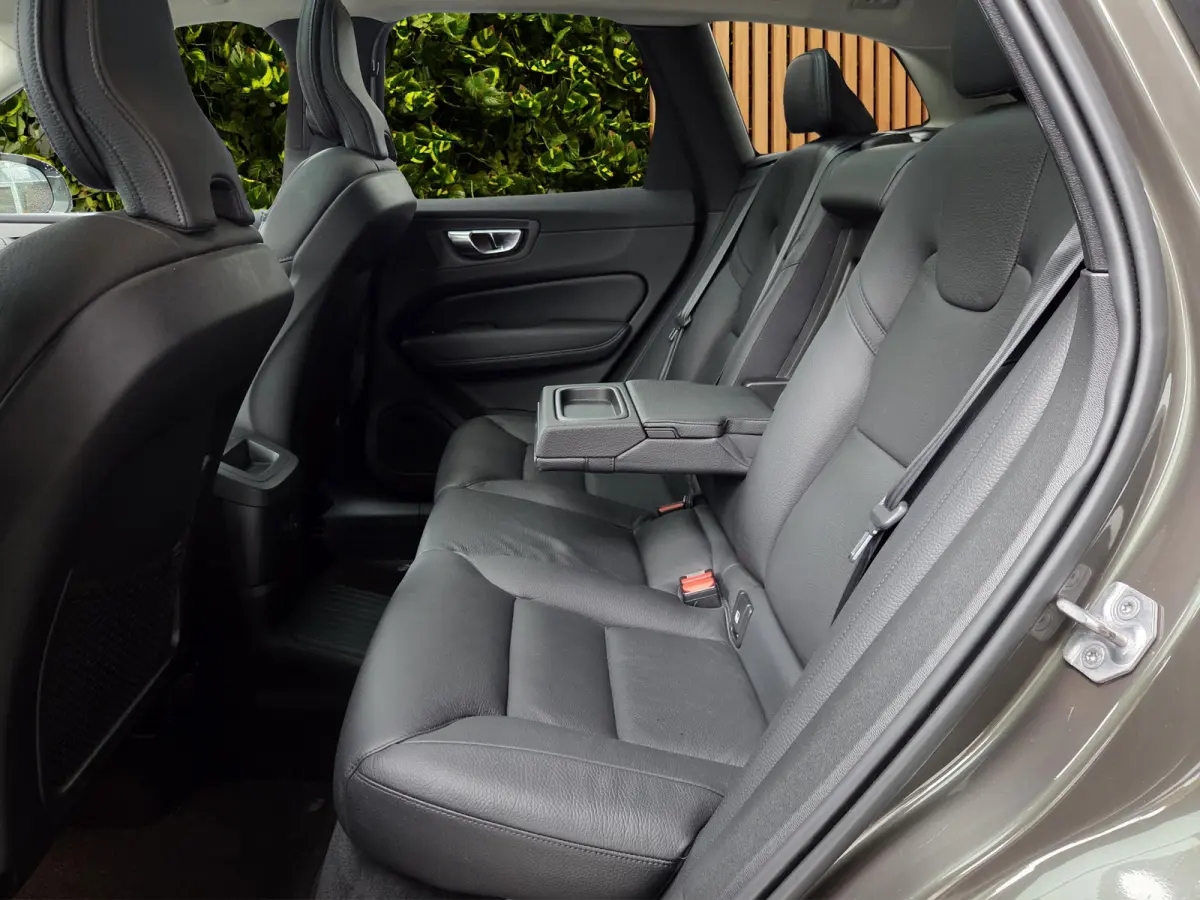 2.0 T8 Plug-in hybrid AWD Inscription | Trekhaak | 360 Cam | Pano | Memory | Pilot Assist | Harman/Kardon