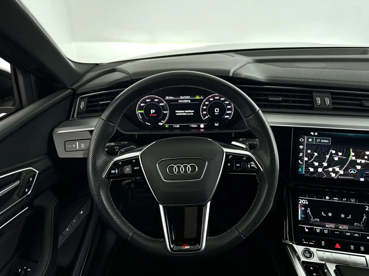 55 quattro S edition 95 kWh | SOH 87% | 360° camera | Bang & Olufsen Premium | Matrix led | Stoelverwarming