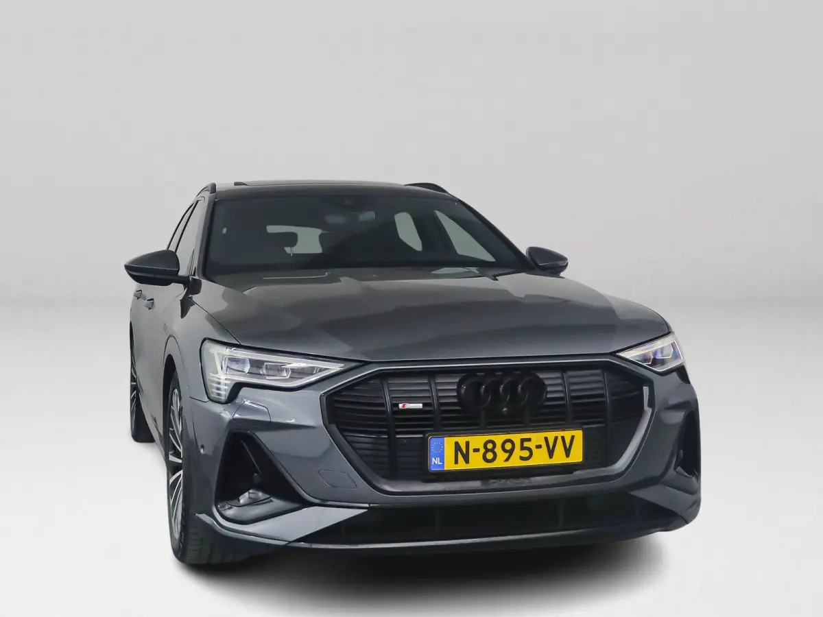 55 quattro S edition 95 kWh | SOH 87% | 360° camera | Bang & Olufsen Premium | Matrix led | Stoelverwarming