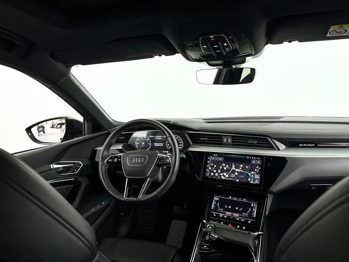 55 quattro S edition 95 kWh | SOH 87% | 360° camera | Bang & Olufsen Premium | Matrix led | Stoelverwarming