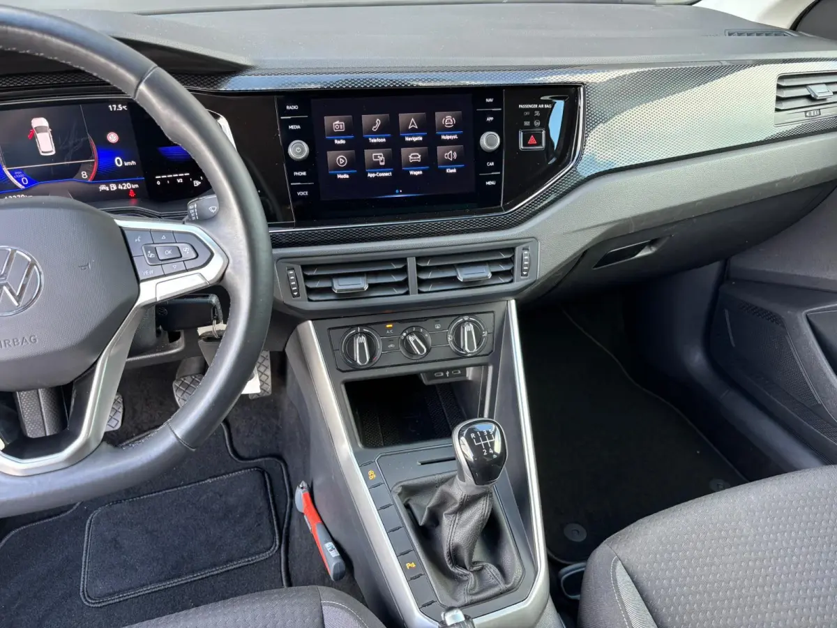1.0 TSI Life | CARPLAY | ADAP. CRUISE | AIRCO |DIGI DASHBOARD | PDC |