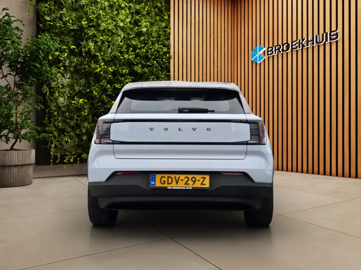 Single Motor Extended Range Plus 69 kWh | Trekhaak | Camera | Harman/Kardon | Sfeerverlichting | 19" Velgen