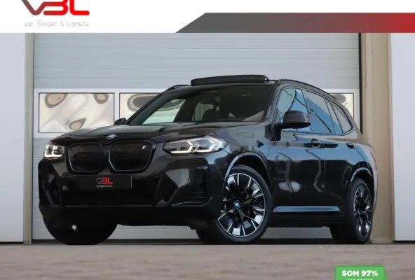 High Executive 80 kWh M-sport | SOH 97,2% | Panoramadak