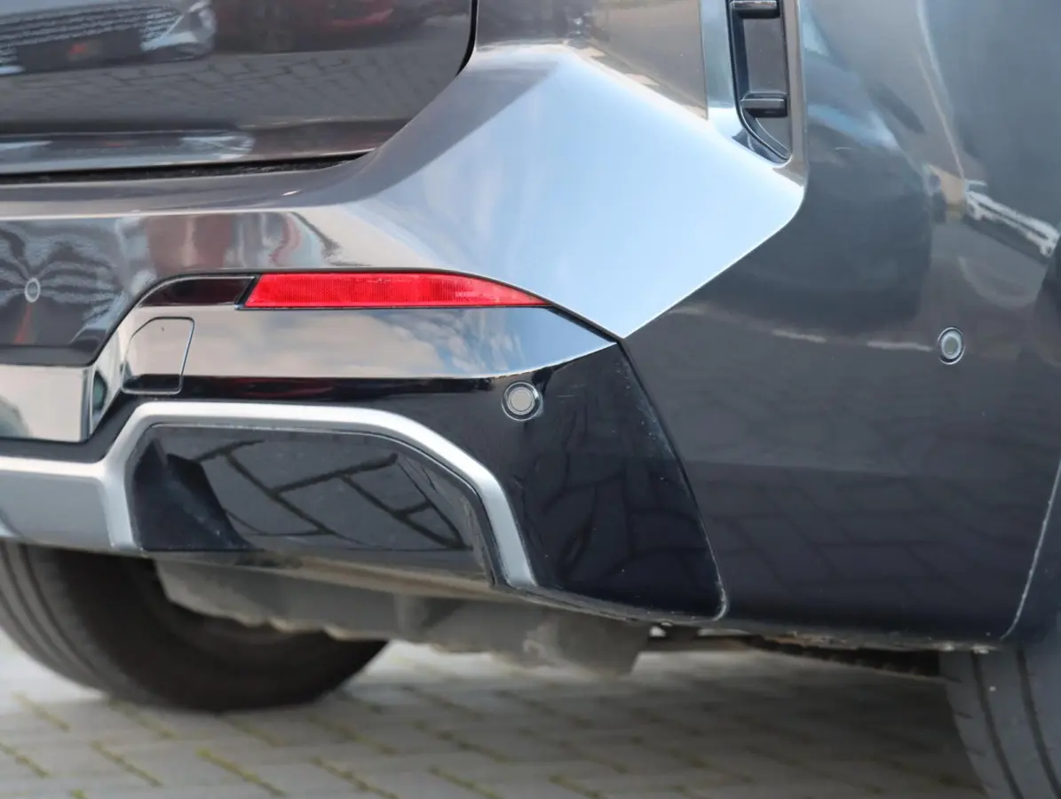 High Executive 80 kWh M-sport | SOH 97,2% | Panoramadak