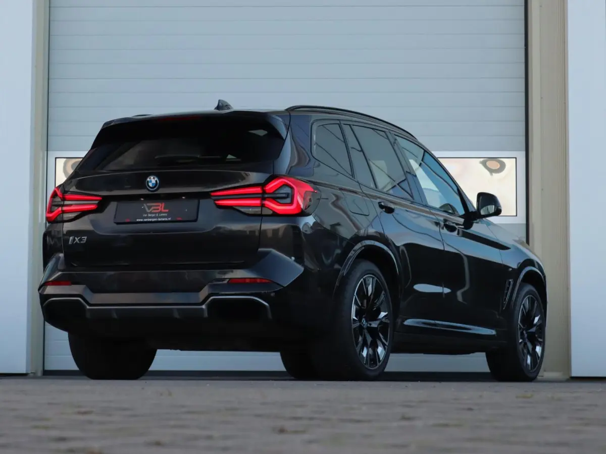 High Executive 80 kWh M-sport | SOH 97,2% | Panoramadak