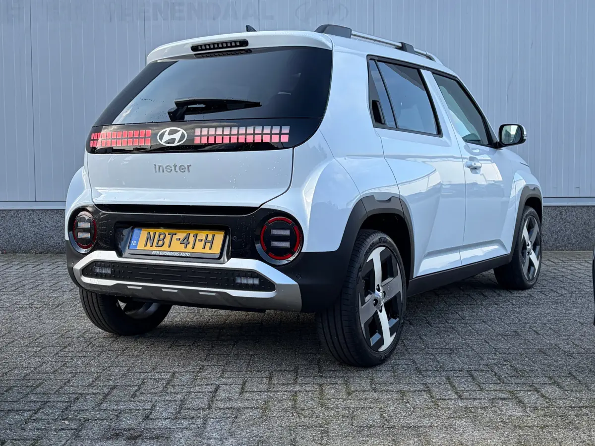 Evolve Sky 49 kWh | Apple Carplay/Android Auto|telefoonintegratie premium | Cruise control adaptief met Stop&Go en stuurhulp | Extra getint glas