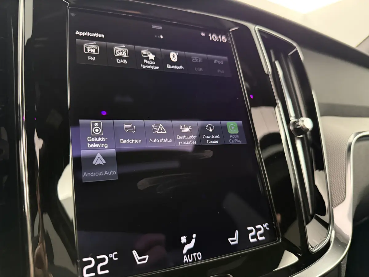 2.0 B4 R-Design Black Optic | Pano | Virtual | Memory | H/K | Camera | Carplay | Cruise | NAP