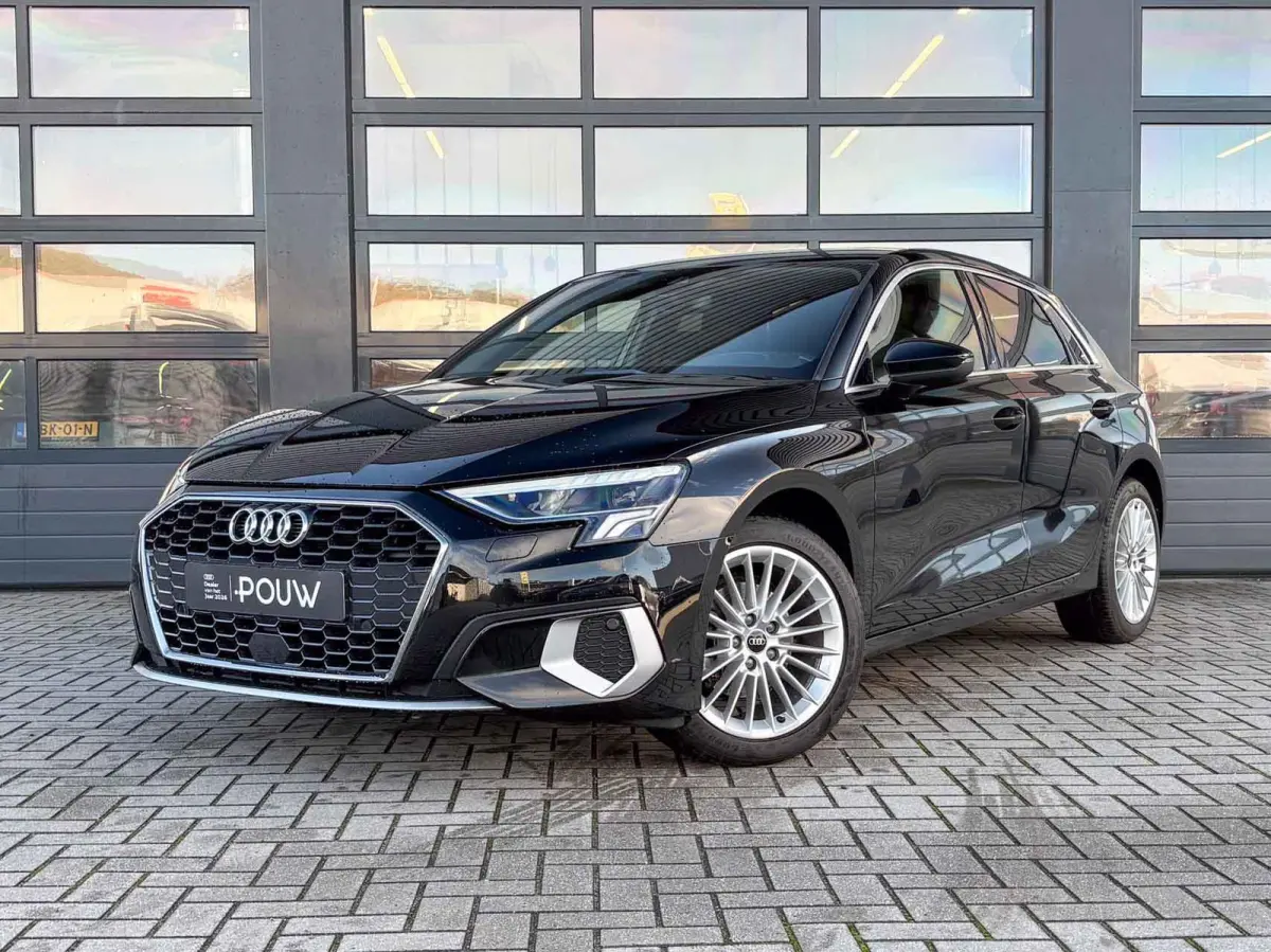 30 TFSI 110pk S-tronic Advanced Edition | Sportstoelen | Navigatie | Full LED | Smartphone Interface