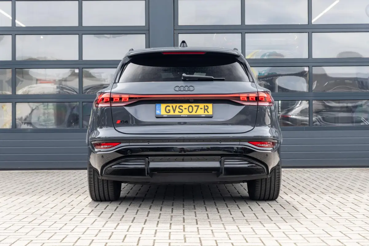388pk S edition quattro 100 kWh | B&O 3D Audio | Luchtvering | Panoramadak | Head-up Display