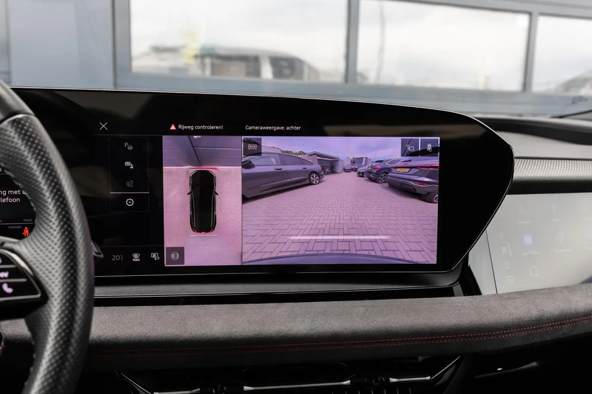 388pk S edition quattro 100 kWh | B&O 3D Audio | Luchtvering | Panoramadak | Head-up Display
