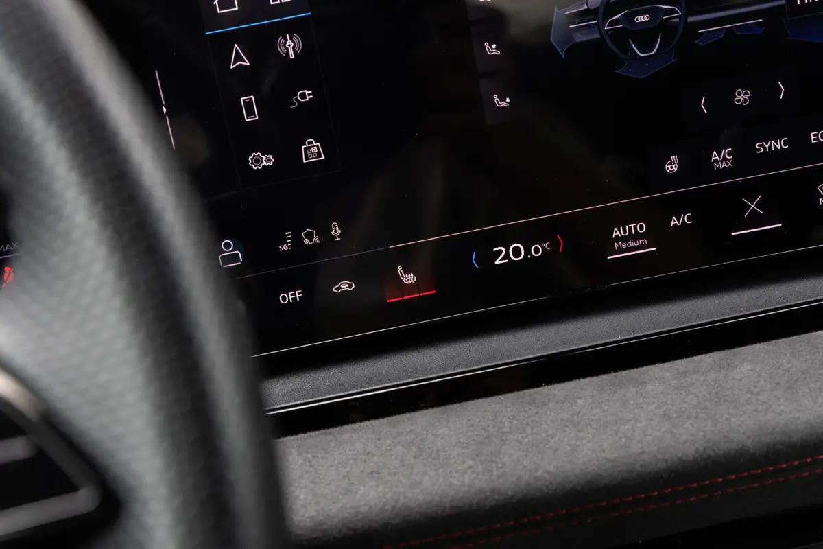 388pk S edition quattro 100 kWh | B&O 3D Audio | Luchtvering | Panoramadak | Head-up Display
