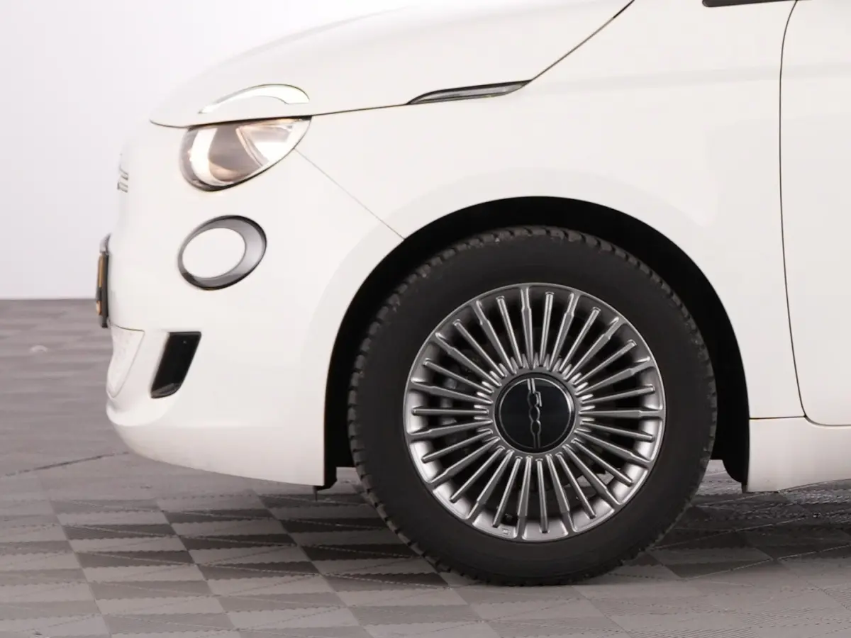 Icon 42 kWh *SOH: 95,3%* VELGEN | ECC | NAVI !