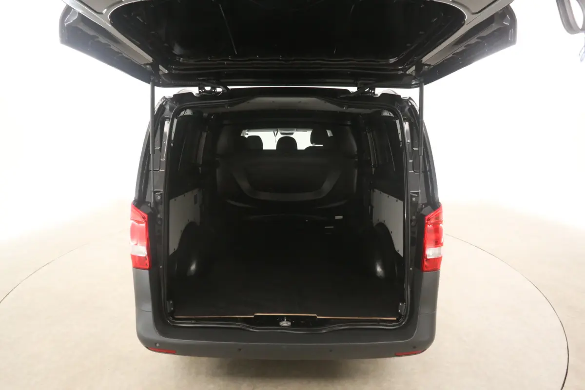 CDI Lang 140PK | Dubbele Cabine | Clima | Cruise | Carplay | Parkeersens.