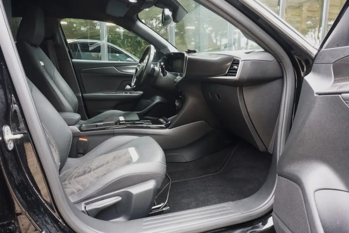 1.2 Turbo Ultimate Camera/Winterpakket/Keyless!