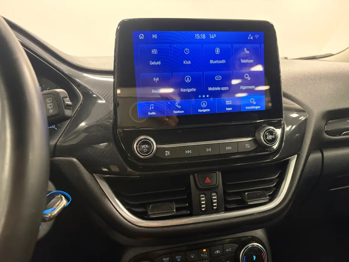 1.0 EcoBoost Titanium*Automaat*NAP*Camera*AIrco*Cruise-Control*