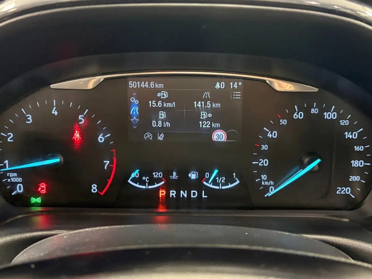 1.0 EcoBoost Titanium*Automaat*NAP*Camera*AIrco*Cruise-Control*