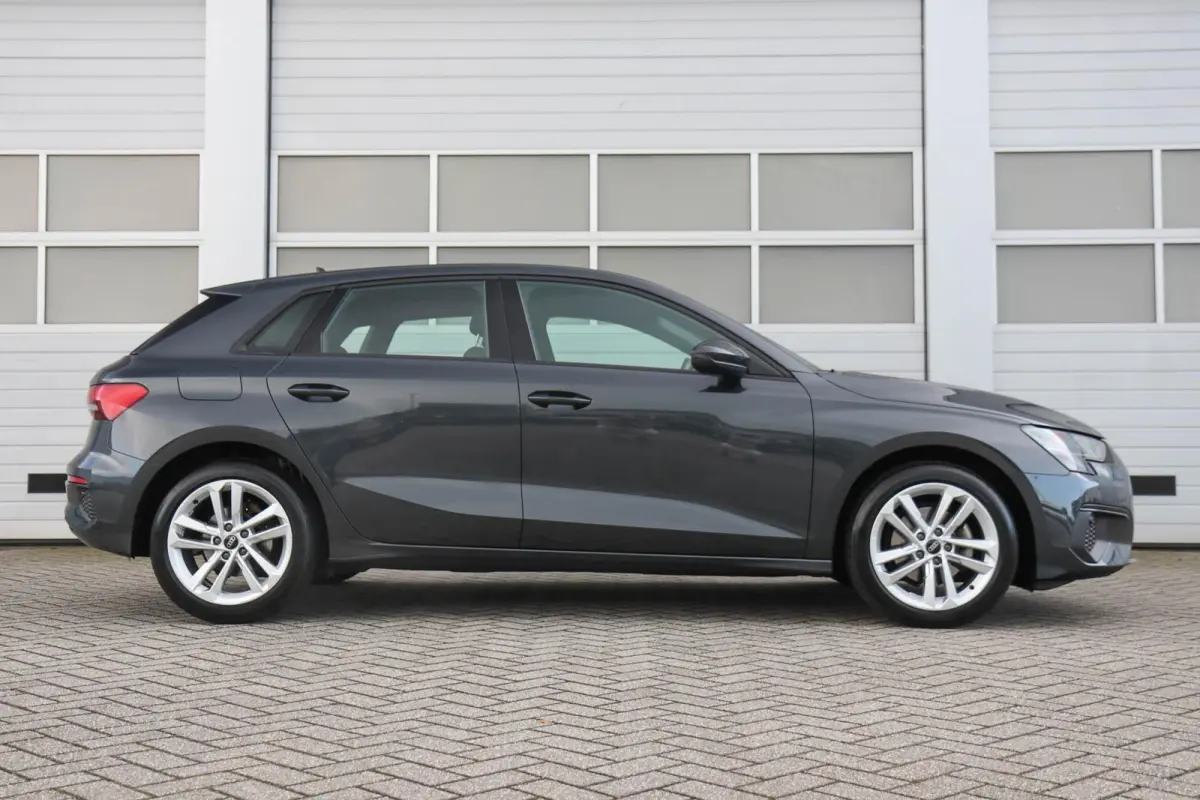 30 TFSI 110pk S-tronic Pro Line | Cruise Control | Apple Carplay/Android Auto | Sportstuur