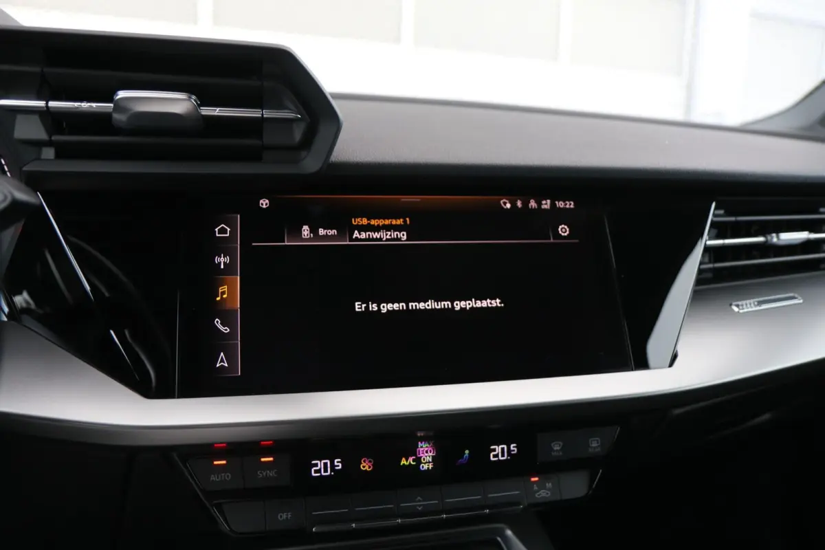 30 TFSI 110pk S-tronic Pro Line | Cruise Control | Apple Carplay/Android Auto | Sportstuur