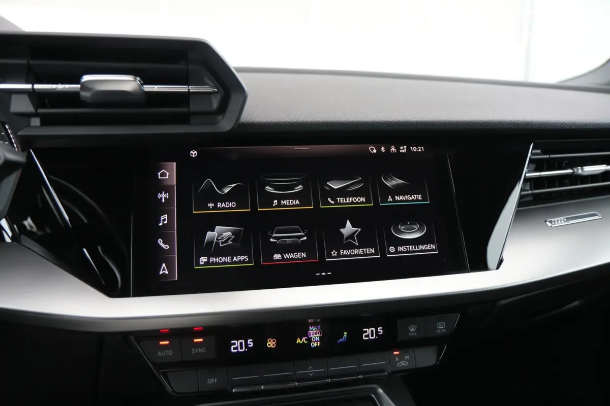 30 TFSI 110pk S-tronic Pro Line | Cruise Control | Apple Carplay/Android Auto | Sportstuur