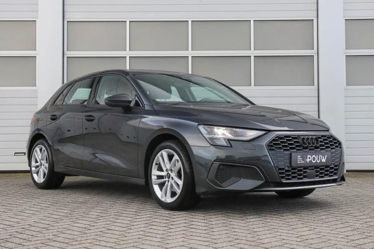 30 TFSI 110pk S-tronic Pro Line | Cruise Control | Apple Carplay/Android Auto | Sportstuur