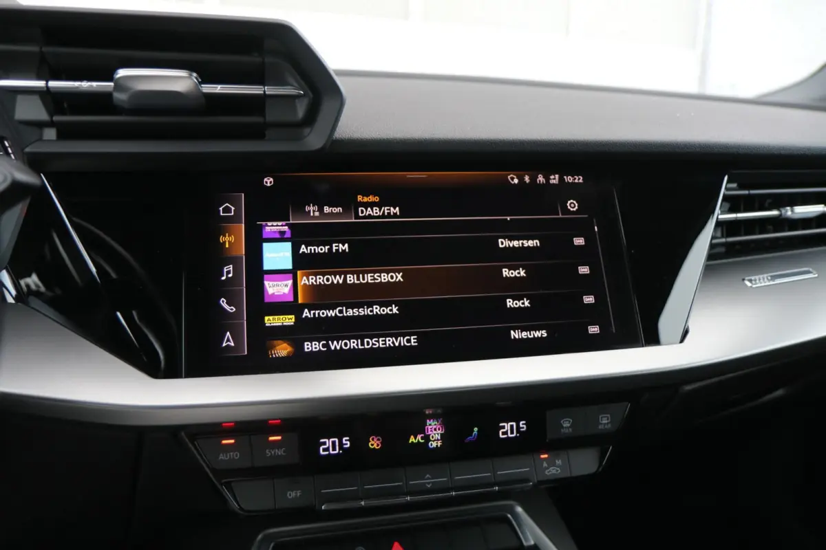 30 TFSI 110pk S-tronic Pro Line | Cruise Control | Apple Carplay/Android Auto | Sportstuur